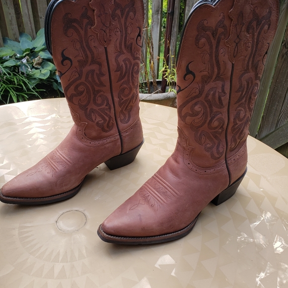 Justin women cowboy boots - Picture 2 of 3